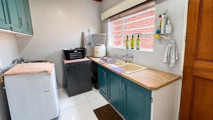 3 Bedroom Property for Sale in Wilkoppies North West